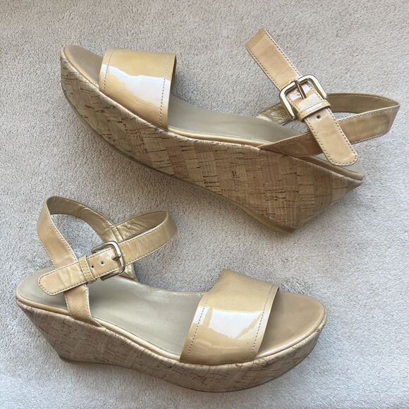 Stuart Weitzman Golden Tan Patent Leather Cork Platform Wedge Sandals Women’s 7 - Picture 1 of 16